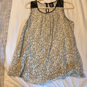 Bobeau lace tank top size large